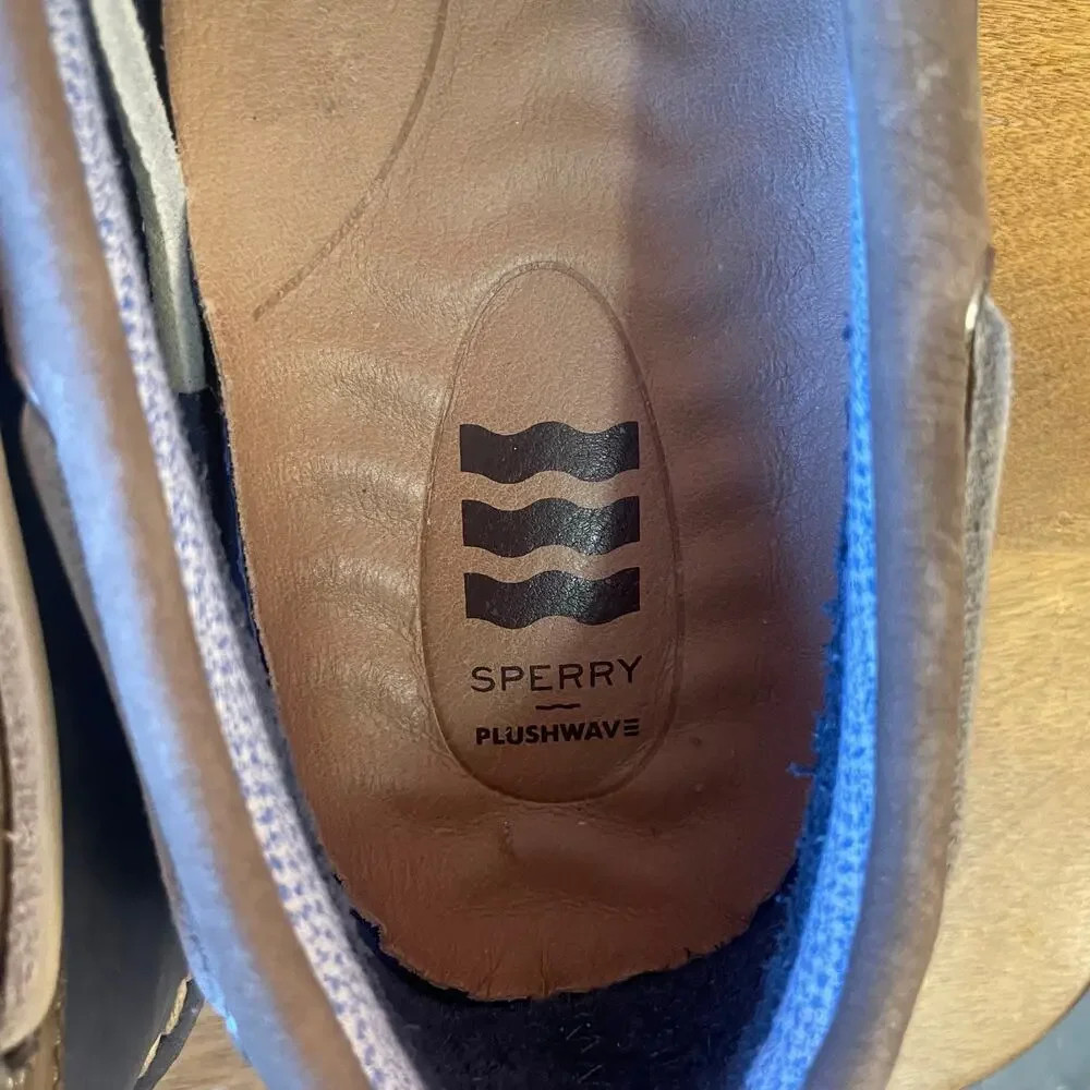 Sperry Authentic Originals 2-Eye Plushwave Tri-Tone Boat Shoes  11.5 Men's Deck